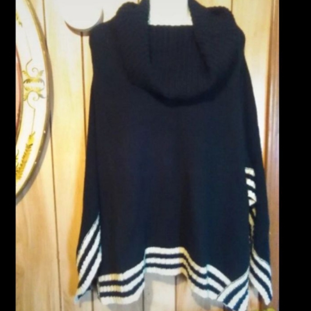 Ya Los Angeles sweaterBlack and White Striped Women's Sweater